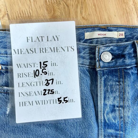 Levi's Premium Denim Wedgie Jeans Women's 28 Blue Straight Leg Button Fly Cotton - Picture 8 of 8